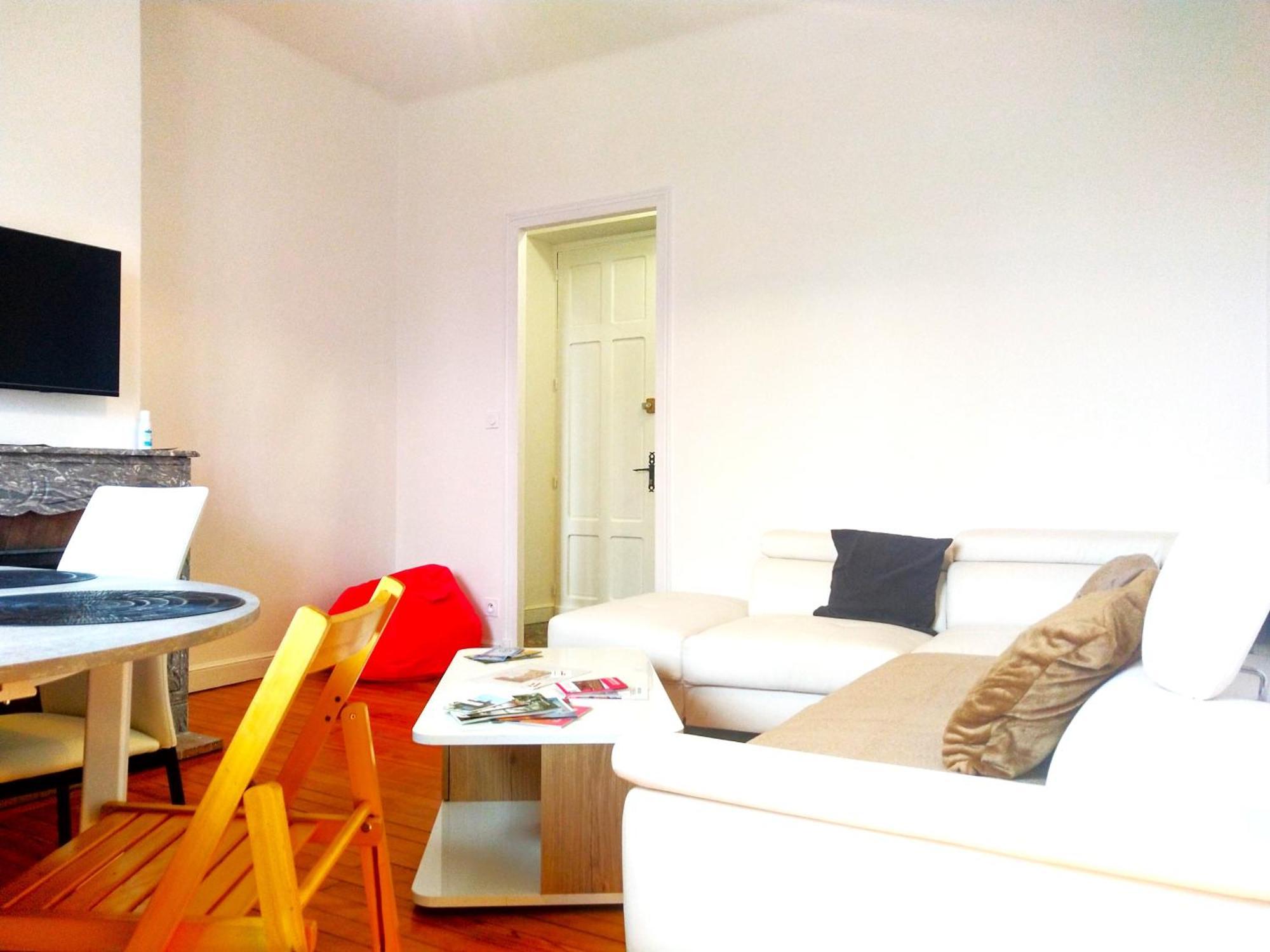 Chambre Privee Et Spacieuse Au Sein D'Un Logement Partage - Central, Quartier Villebourbon - 3 Chambres Doubles - 2 Balcons - Places De Stationnements Gratuites - 5 Min A Pied Gare Et Hypercentre Montauban Exterior foto